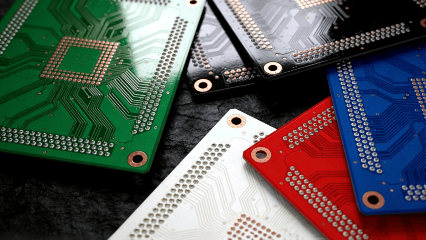 PCB 板顏色會(huì)影響性能嗎？揭開(kāi)不同顏色基板的技術(shù)真相